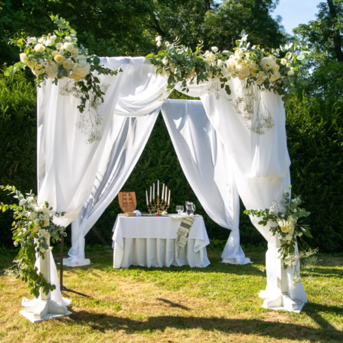 Chateau Appony wedding ceremony chuppah