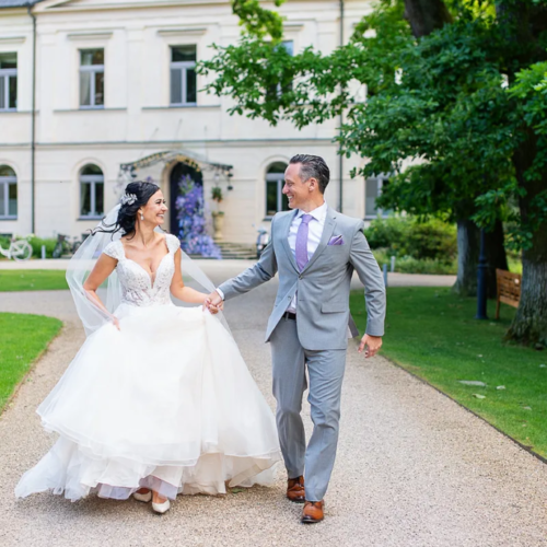 Chateau Mcely wedding